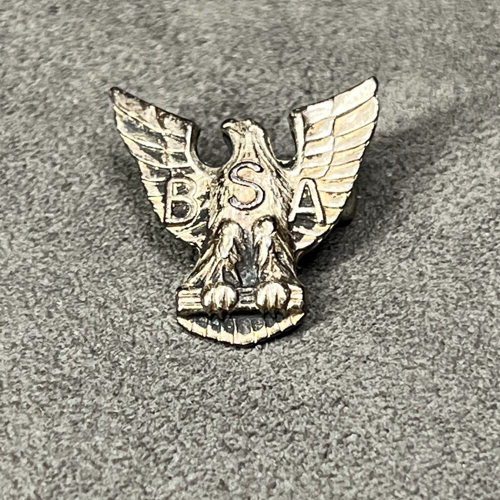 Vintage Eagle Boy Scouts of America Eagle Pin BSA Eagle Logo Sterling Silver. Z9